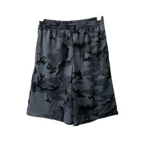 Boys Large Mesh Shorts Starter Black and Gray Camouflage Athletic 10-12